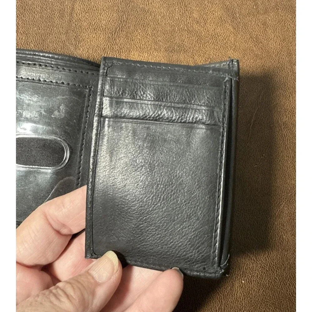 Paul & Taylor Men's Genuine Leather Trifold Wallet w/ Foldouts - Soft Supple EUC
